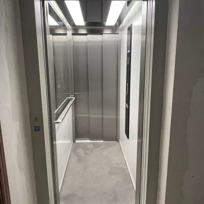 Substitució d’ascensor a El Vendrell