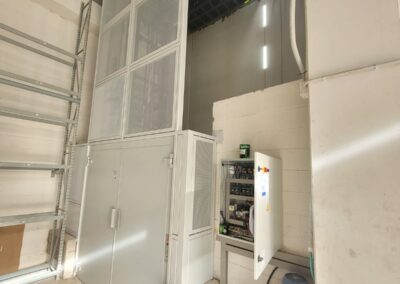 Plataforma de carga de 2.000Kg.