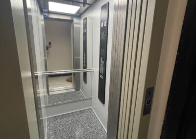 Rehabilitació d’ascensor a edifici de l’Eixample