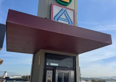 Accés a l'ascensor elèctric