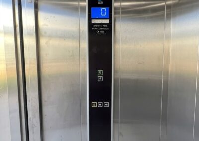 Detalls de l'ascensor